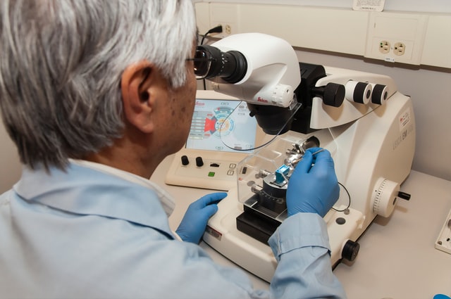 NDR, WDR, SZ: Interne Dokumente zeigen mögliche Milliardenverschwendung bei PCR-Tests – Lauterbach: „Testkosten waren zu hoch“